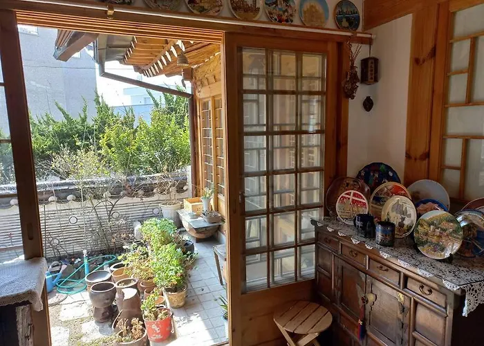 Гостевой дом Hanok Isimje 4*