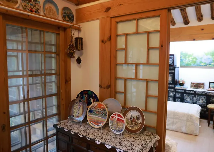 Hanok Isimje Гостевой дом 4*