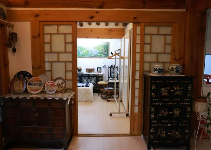 Hanok Isimje